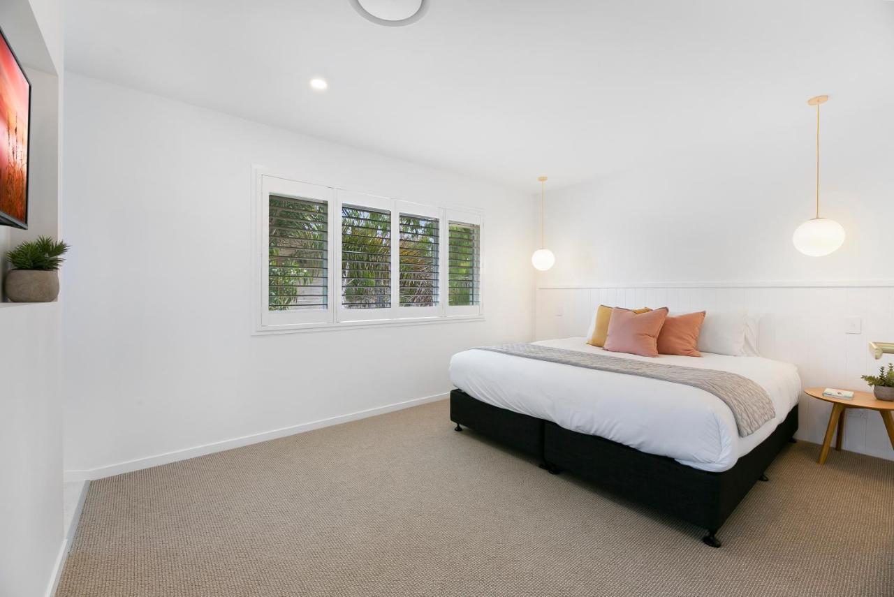 Spacious 4-bed With Mediterranean Touches Villa Gold Coast