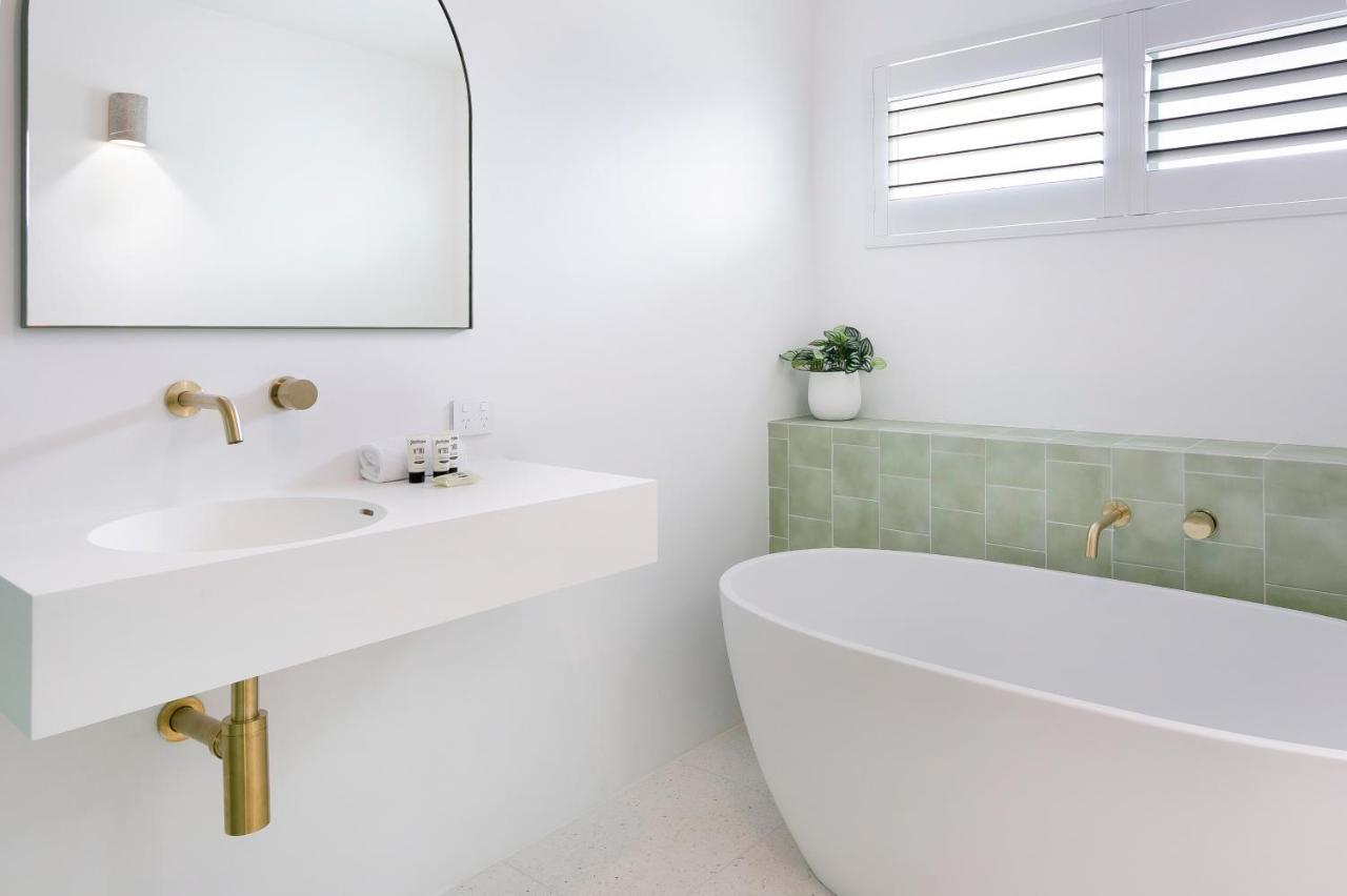 Spacious 4-bed With Mediterranean Touches Villa
